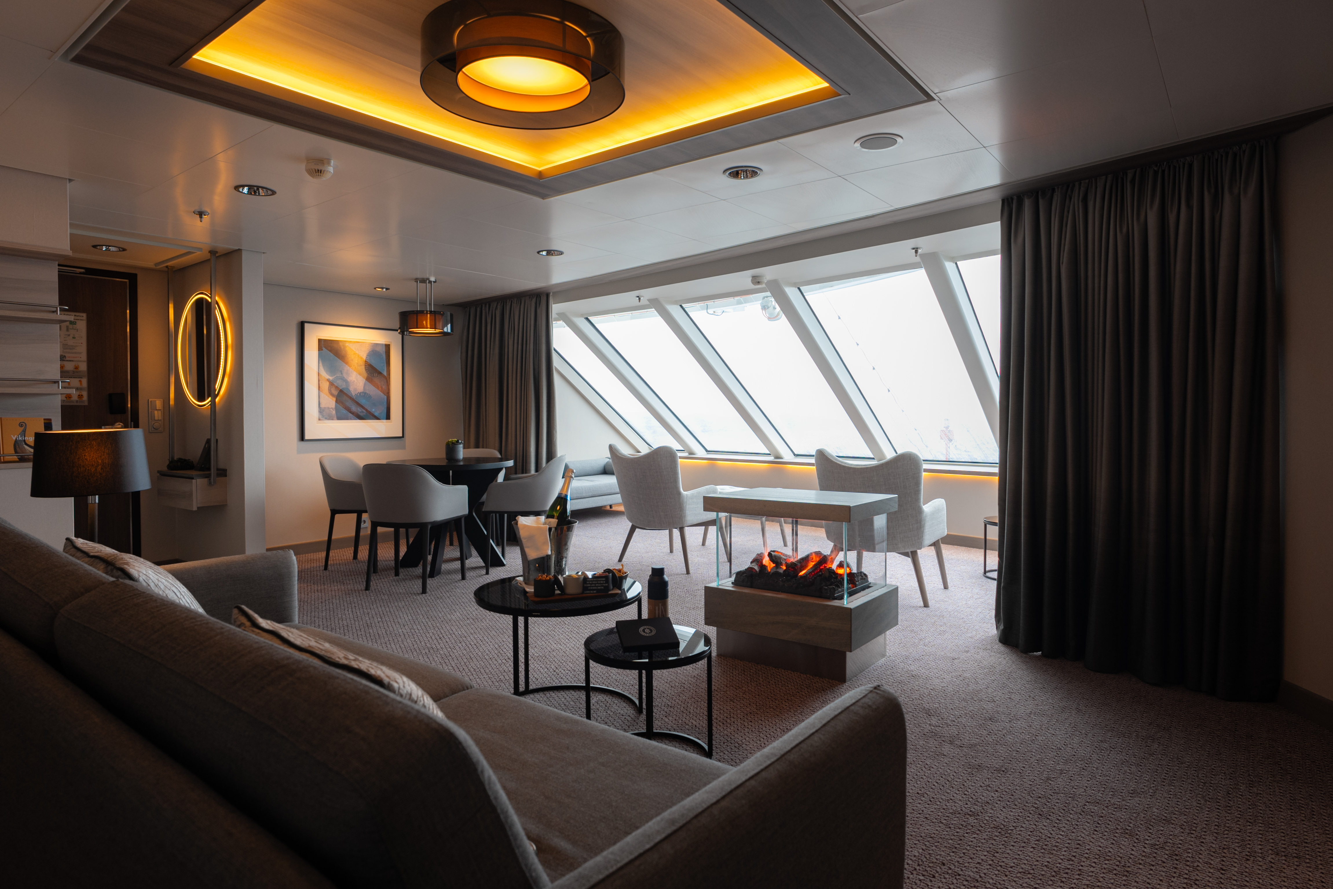 Expedition Suite | XL Suite - With balcony